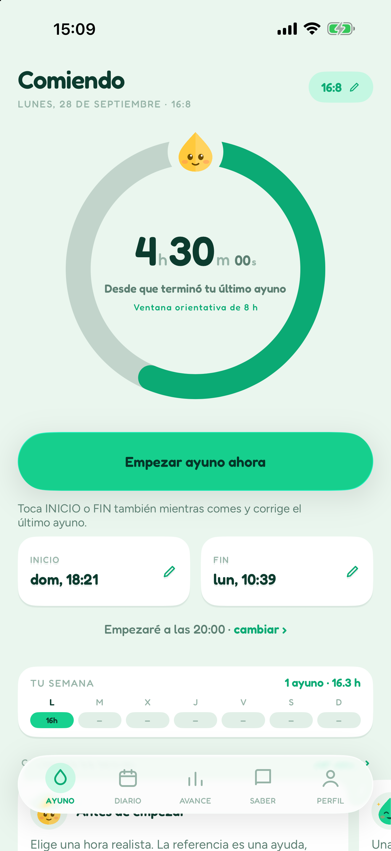 Blimbi en modo Comiendo: 4 h 30 min desde que terminó el último ayuno, ventana de comida orientativa de 8 h, botón Empezar ayuno ahora y las horas de inicio y fin del último ayuno